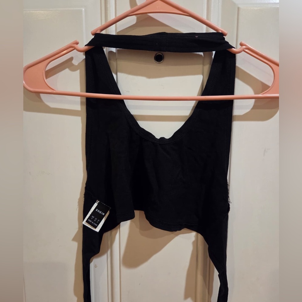SHEIN Black Crop Halter Top